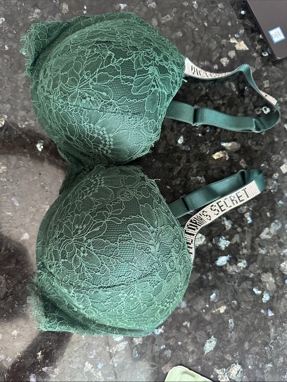 Victoria's Secret Emerald Lace T-Shirt Bra with Branded Straps